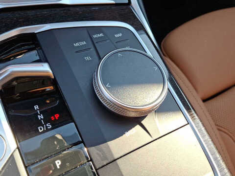 2023 BMW 3 Series 330i xDrive