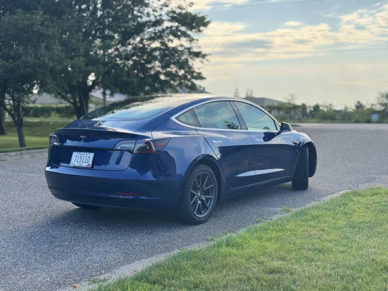 2019 Tesla Model 3 Standard Range Plus
