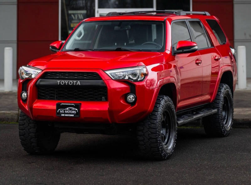 2016 Toyota 4Runner SR5 Premium's photo