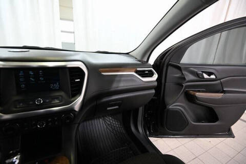 2017 GMC Acadia SLE-1