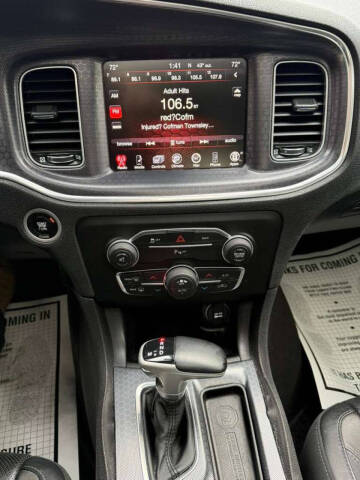 2015 Dodge Charger SXT