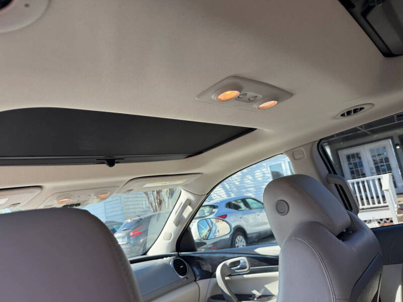 2017 Buick Enclave Leather