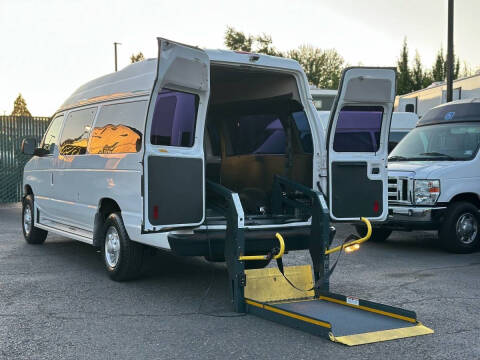 2012 Ford E-Series E-350 SD