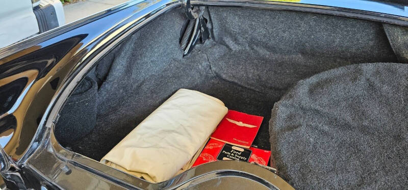 1955 Ford Thunderbird