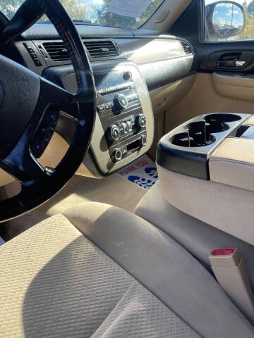 2008 Chevrolet Suburban LS