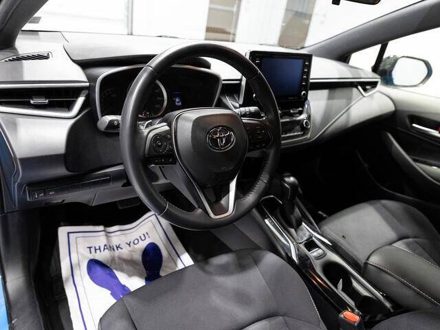 2020 Toyota Corolla Hatchback SE