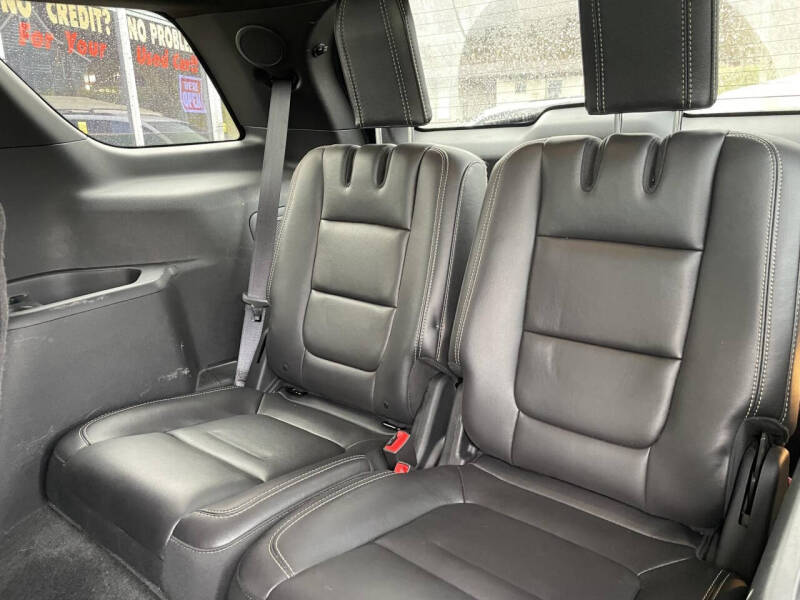 2014 Ford Explorer Sport