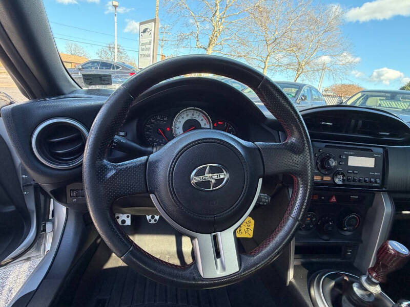 2013 Scion FR-S