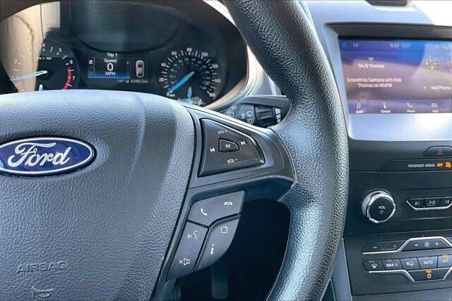 2020 Ford Edge SE