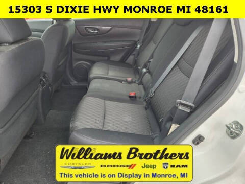 2019 Nissan Rogue SV