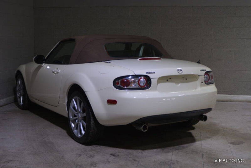 2006 Mazda MX-5 Miata