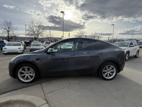 2023 Tesla Model Y Performance