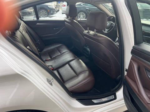 2015 BMW 5 Series 528i xDrive