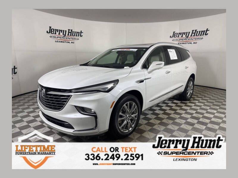 2023 Buick Enclave Premium