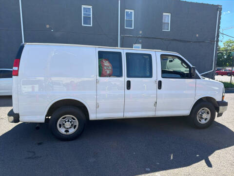 2020 Chevrolet Express 2500