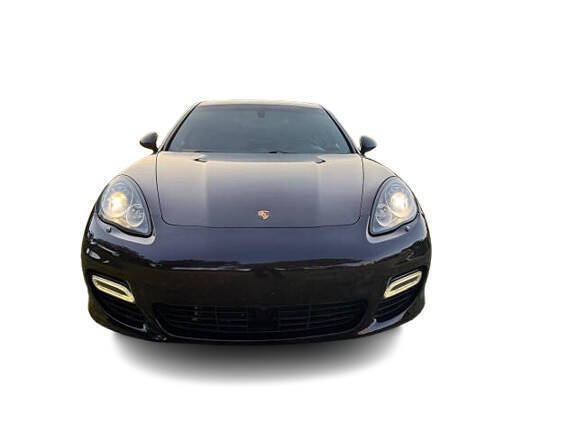 2011 Porsche Panamera Turbo's photo