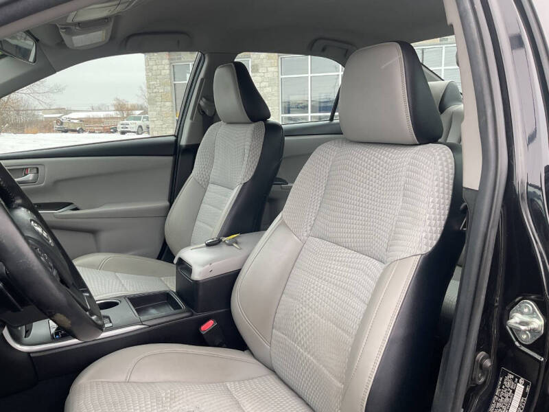 2015 Toyota Camry SE