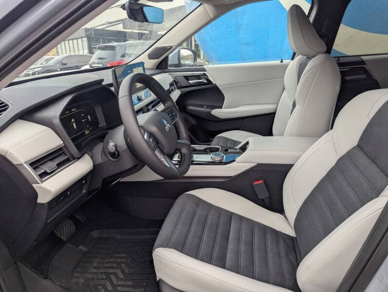 2026 Mitsubishi Outlander