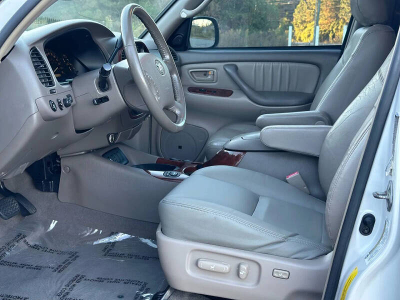 2005 Toyota Sequoia Limited