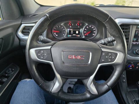 2017 GMC Acadia SLT-1