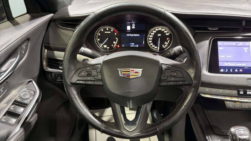 2019 Cadillac XT4 Premium Luxury