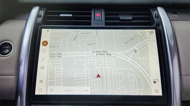 2024 Land Rover Discovery P300 Dynamic SE