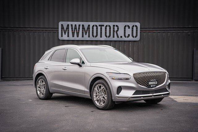 2025 GENESIS GV70 Standard's photo