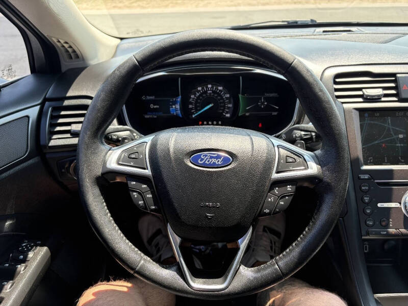 2017 Ford Fusion Titanium