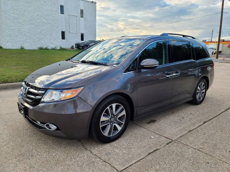 2015 Honda Odyssey for sale at DFW Autohaus in Dallas TX