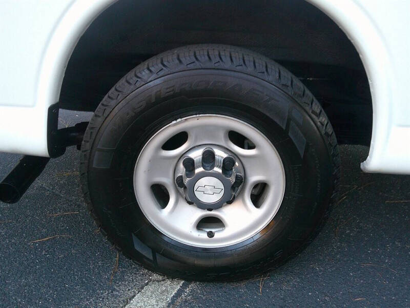 2017 Chevrolet Express LT 3500