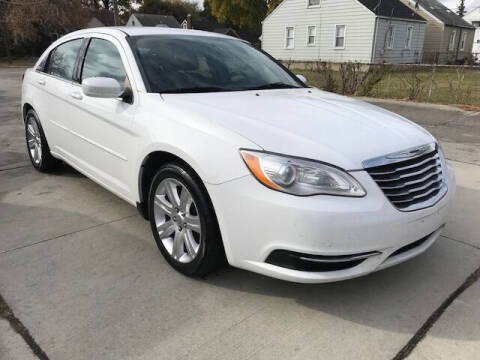 2012 Chrysler 200 for sale at METRO CITY AUTO GROUP LLC in Lincoln Park MI