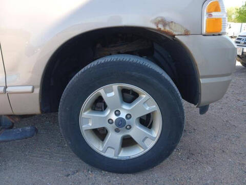 2005 Ford Explorer XLT