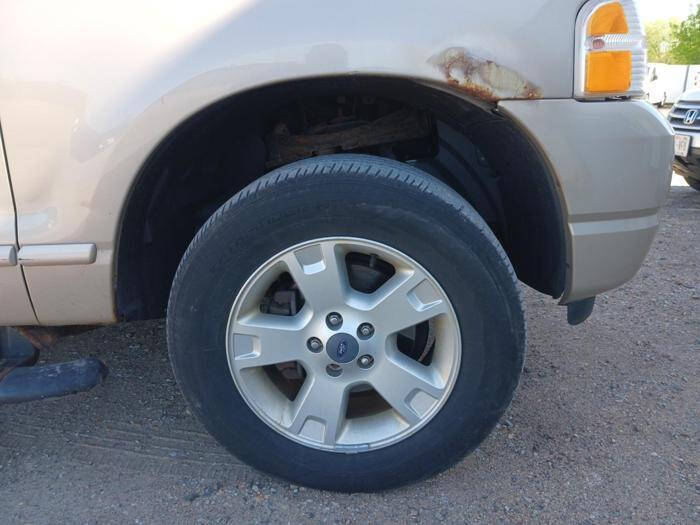 2005 Ford Explorer XLT