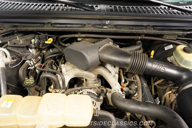 2002 Ford Excursion XLT