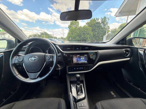 2016 Scion iM