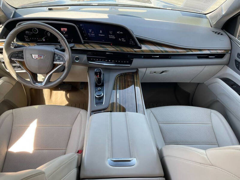 2021 Cadillac Escalade ESV Premium Luxury Platinum