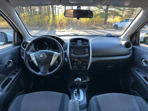2018 Nissan Versa