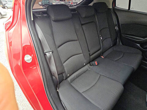 2015 Mazda MAZDA3 i Touring