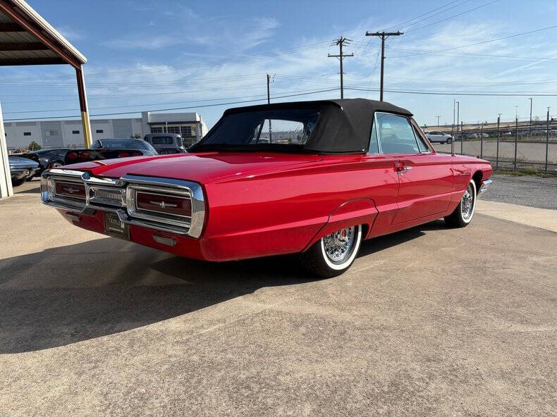 1964 Ford Thunderbird