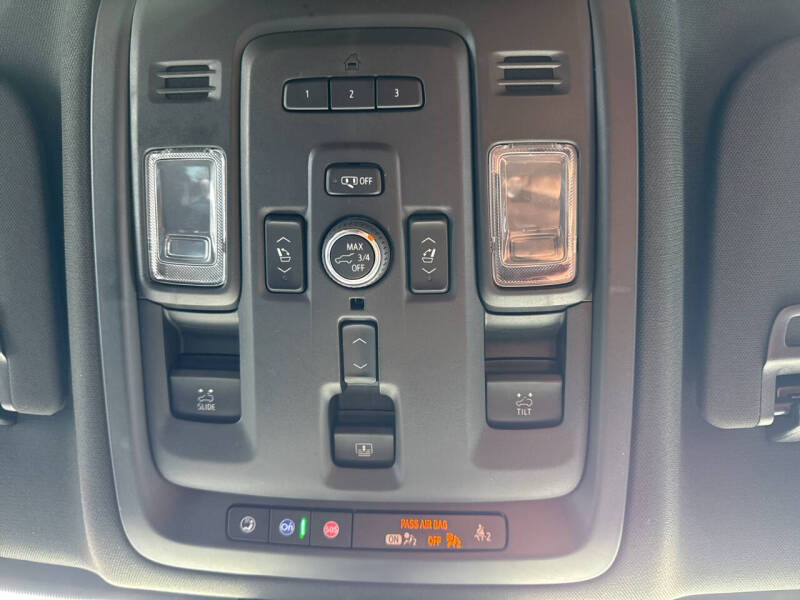 2023 GMC Yukon XL Denali Ultimate