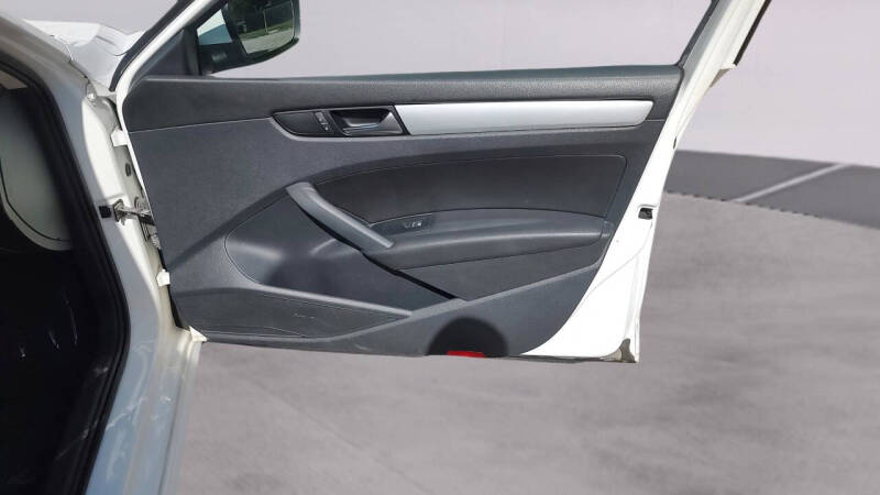 2013 Volkswagen Passat