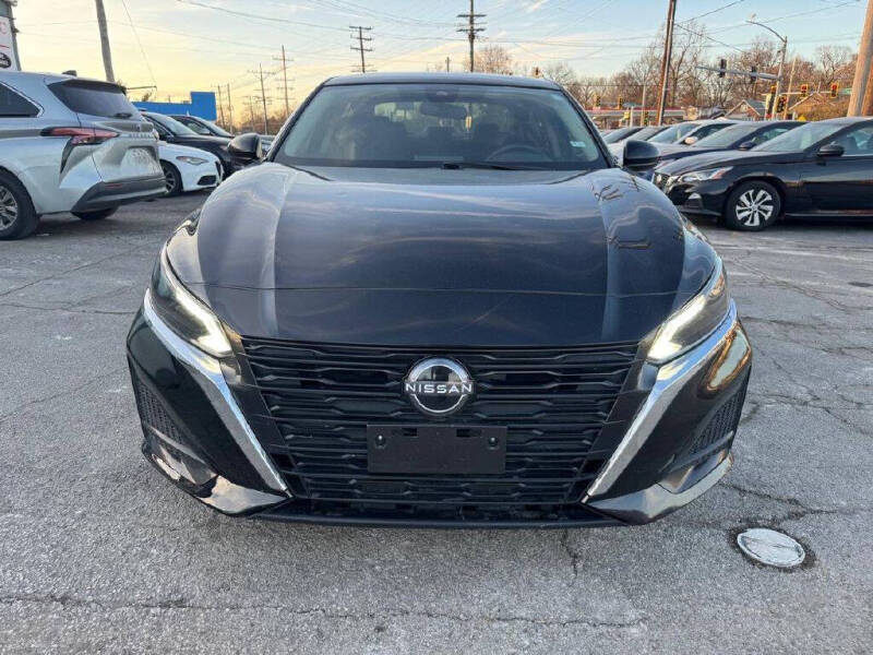 2023 Nissan Altima SV