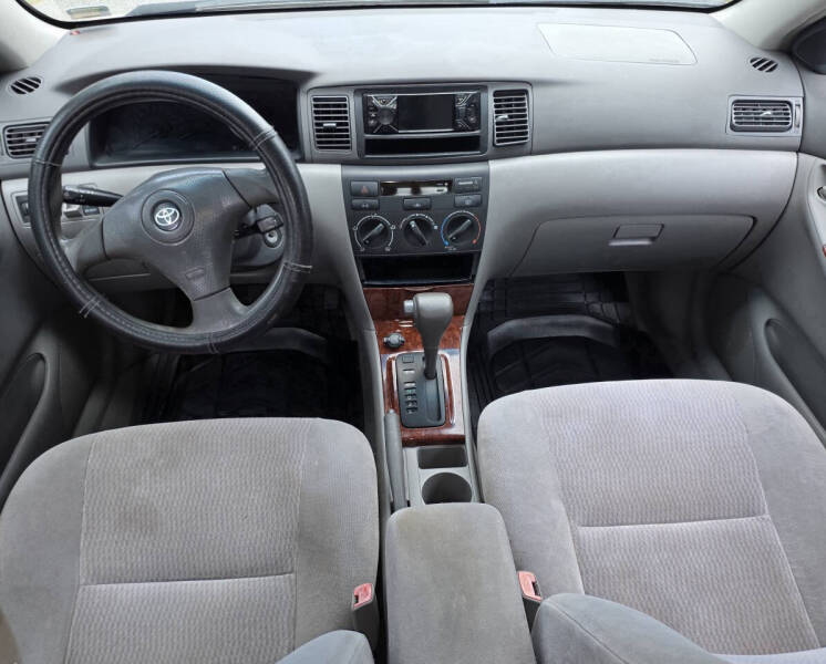 2005 Toyota Corolla