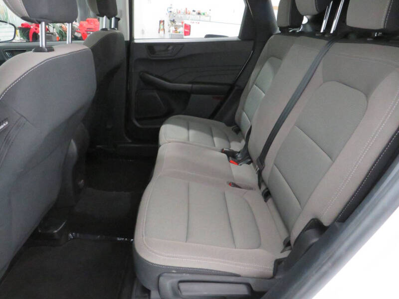 2022 Ford Escape S