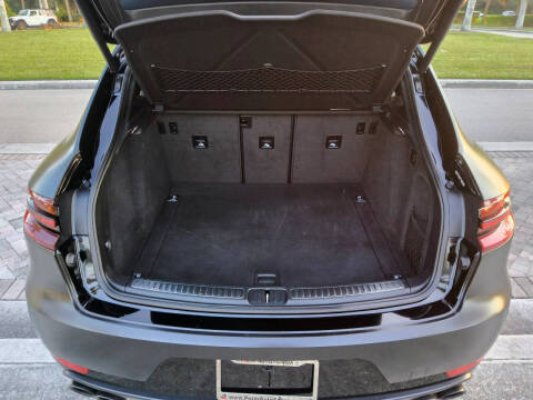 2018 Porsche Macan GTS