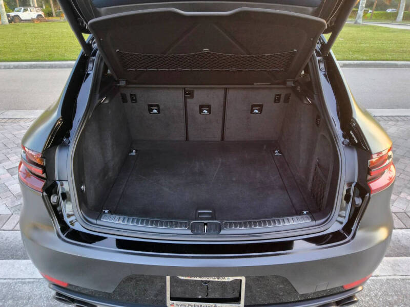 2018 Porsche Macan GTS