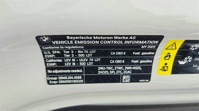 2025 BMW X7 M60i