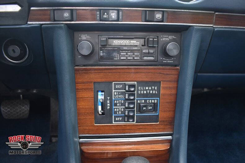 1981 Mercedes-Benz 380-Class 380 SL
