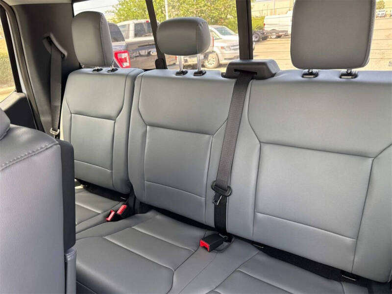 2025 Ford F-350 Super Duty XL