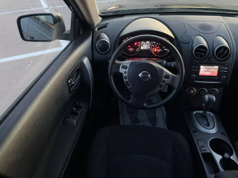 2014 Nissan Rogue Select S